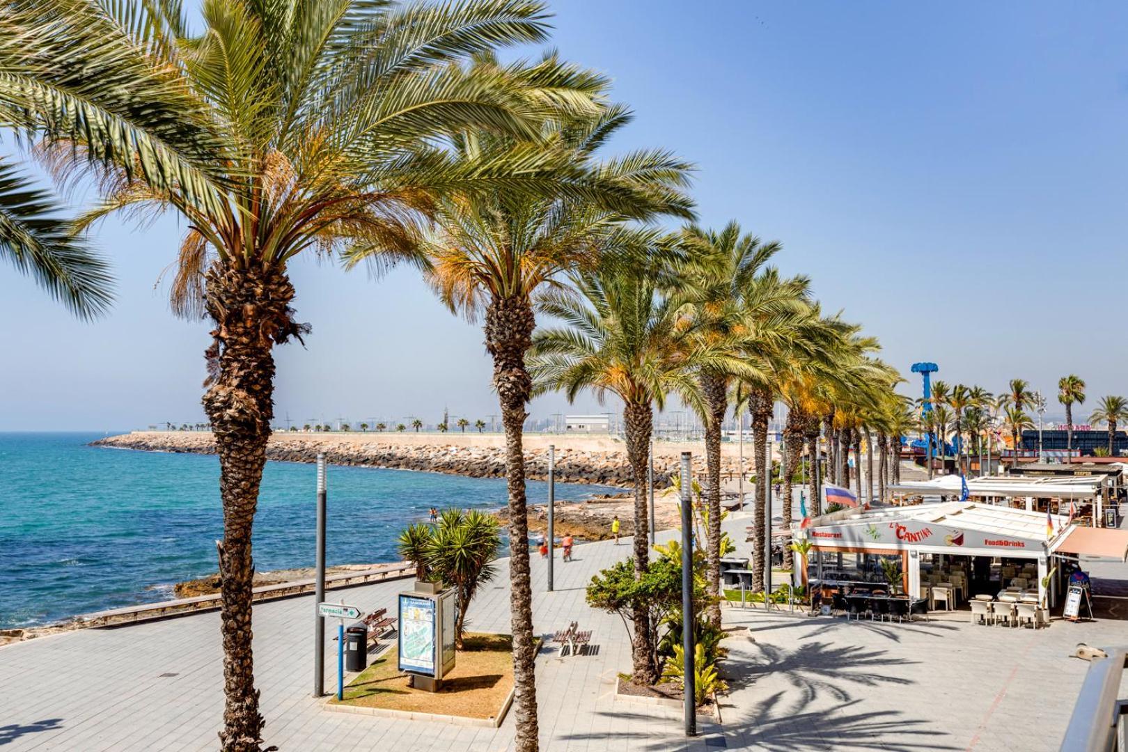 Lovely Apartment Near The Sea Torrevieja Exterior foto